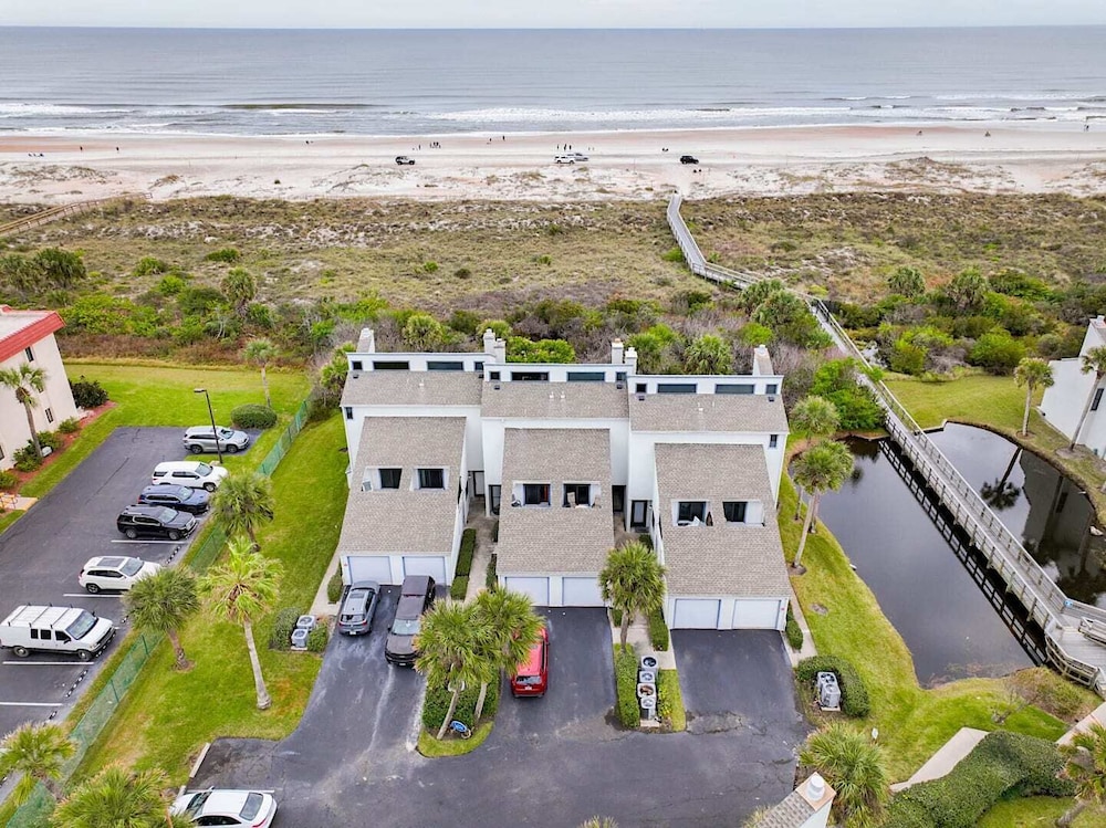 Oceanfront Luxury 3br, St. Augustine