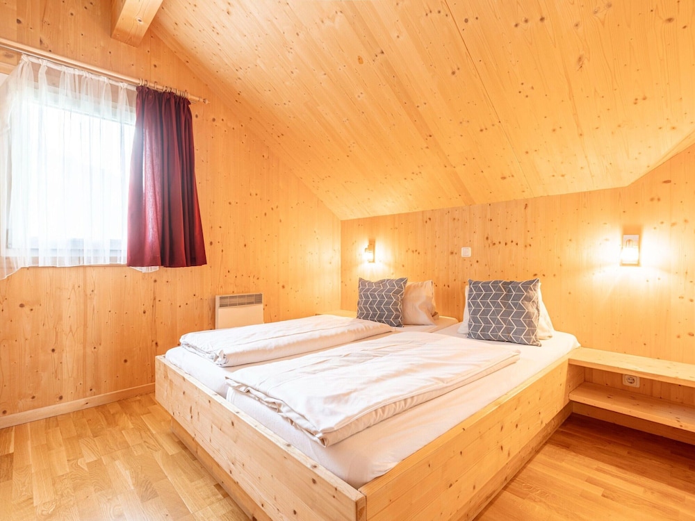 Luxurious Chalet in Murau with Outside Hot Tub view 3