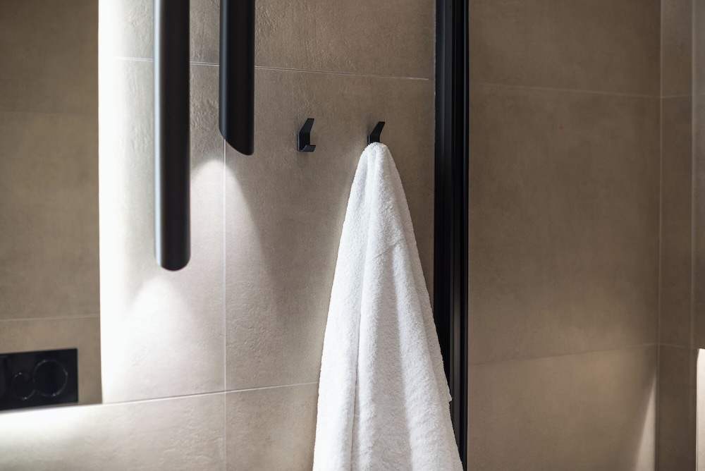 Exclusive Suite by Cloudkeys