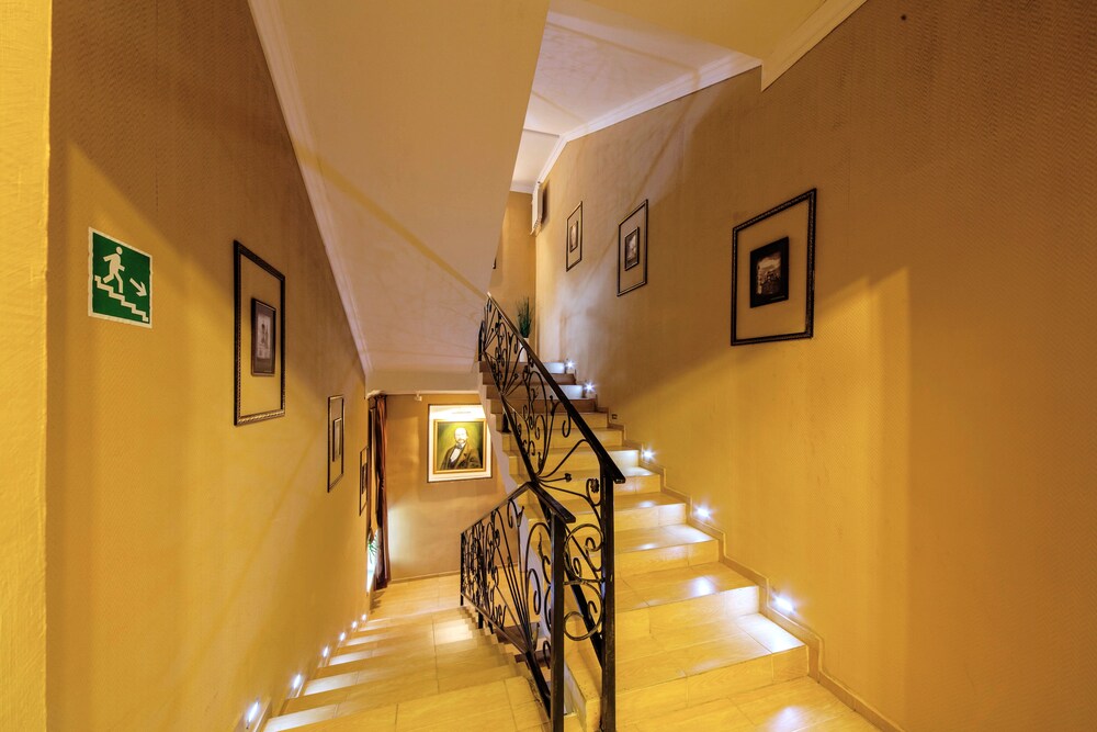 Hotel Goncharov