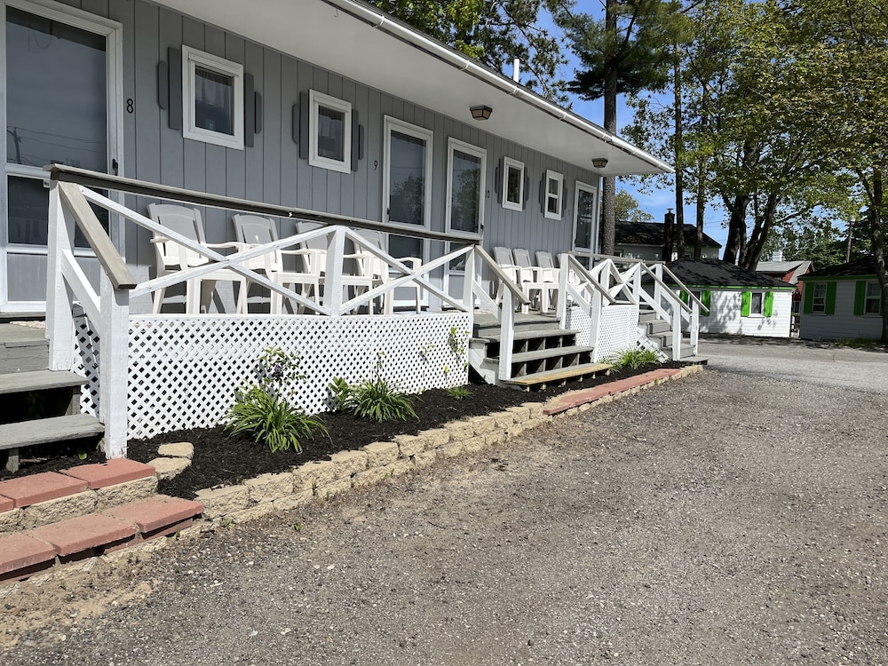 Marvin Gardens Motel