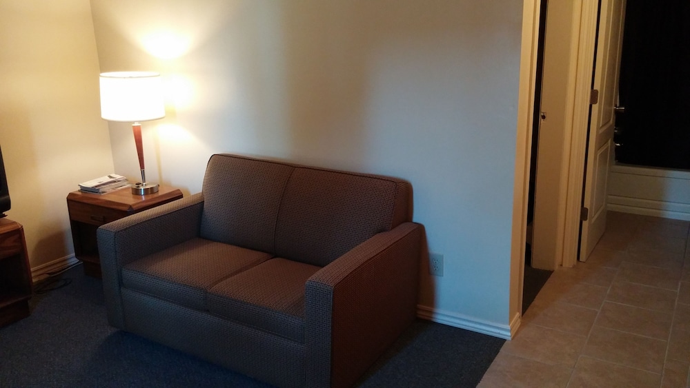 Windsor Vacations - Traveller's Choice Motel - Property Image 3