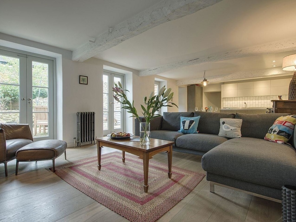 Newton Abbot Vacations - Dairy Cottage - Property Image 3