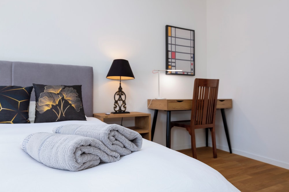 KAYA Zurich Elisabethenstrasse