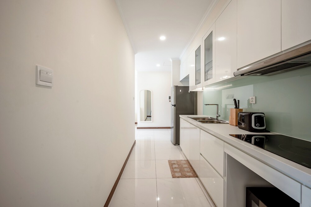 PD Pristine Apartment Landmark Plus