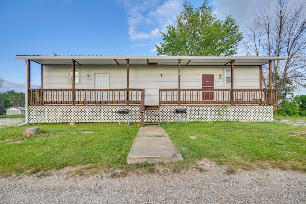 Pool & Fishing Access: Apt Near Mark Twain Lake