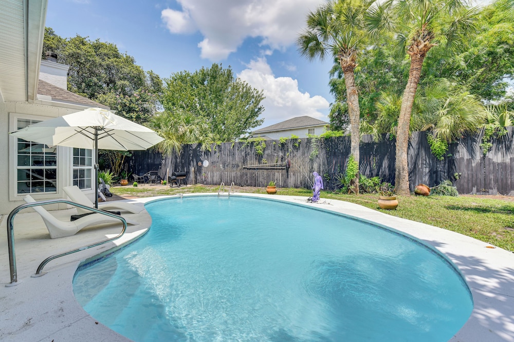 2 Mi to Beach: Luxe PCB Escape w/ Outdoor Space!