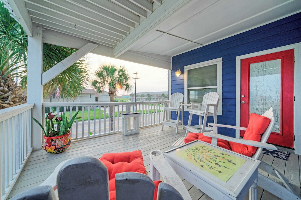Luxe Coastal Stay w/ Private Pool, Walk to Beach Leave of Absence by Avantstay