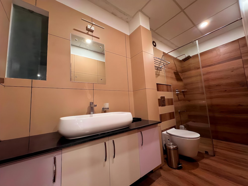Skybz Bluemount Residency