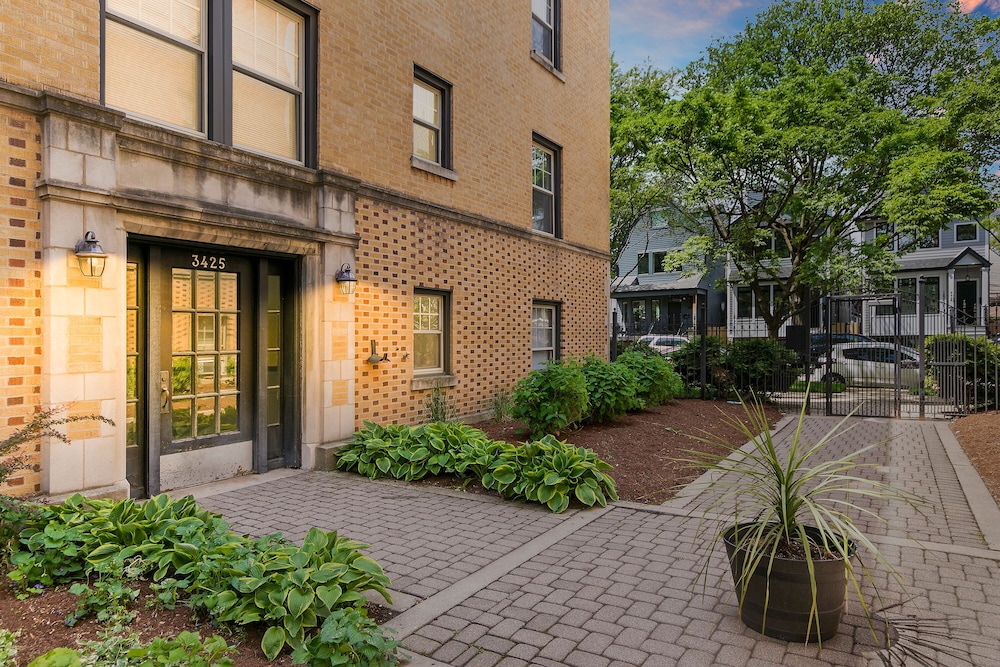 1BR Well-equipped Apt - Marshfield E3