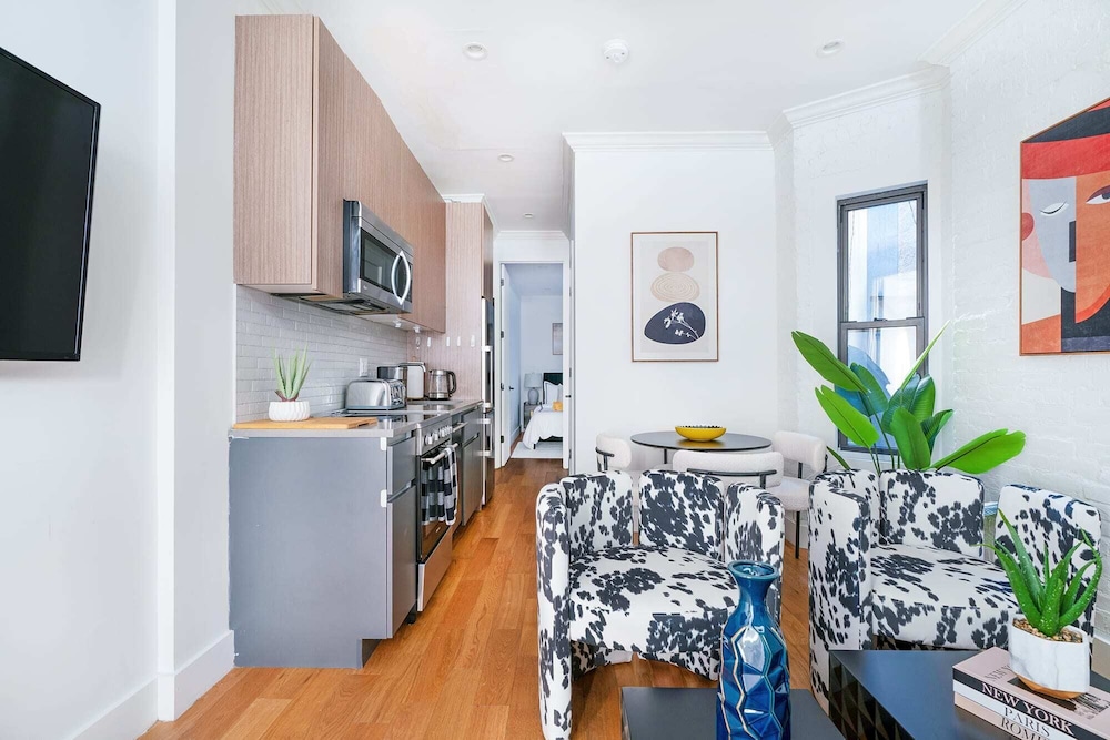 1288 UES Apartments