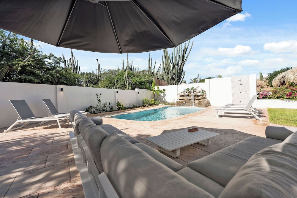 Villa Casibari Aruba Retreat Location