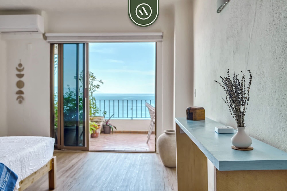 Brand New 2BR Condo With Oceanview - Terrace