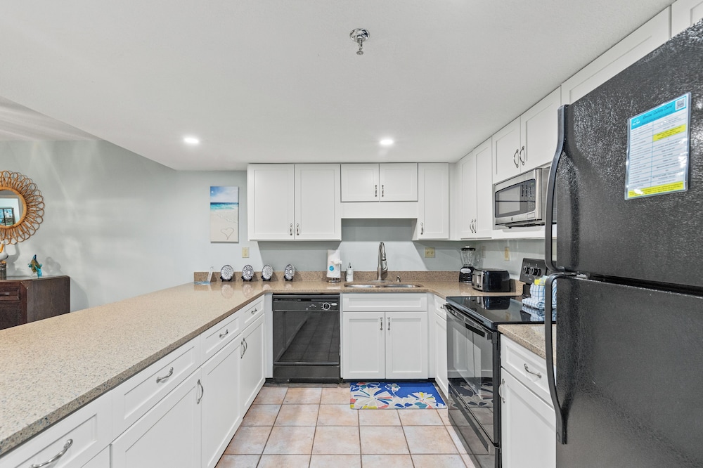 Watercrest 905 Beachfront Bliss