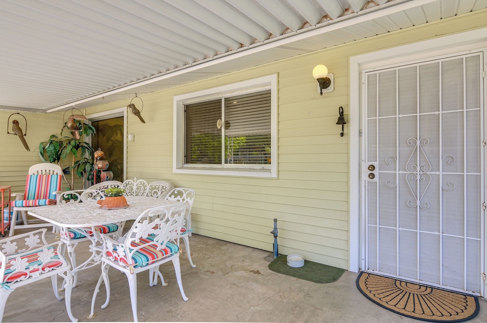 Walk to Downtown: Page Hideaway w/ Patio