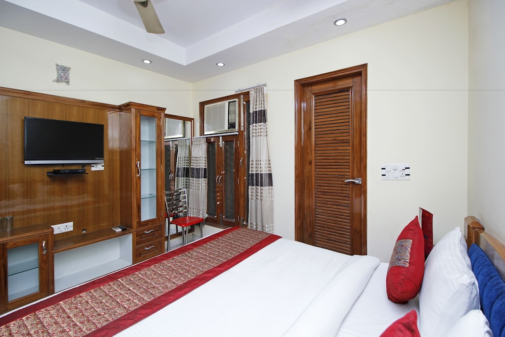 OYO 7292 Hotel NK North Star