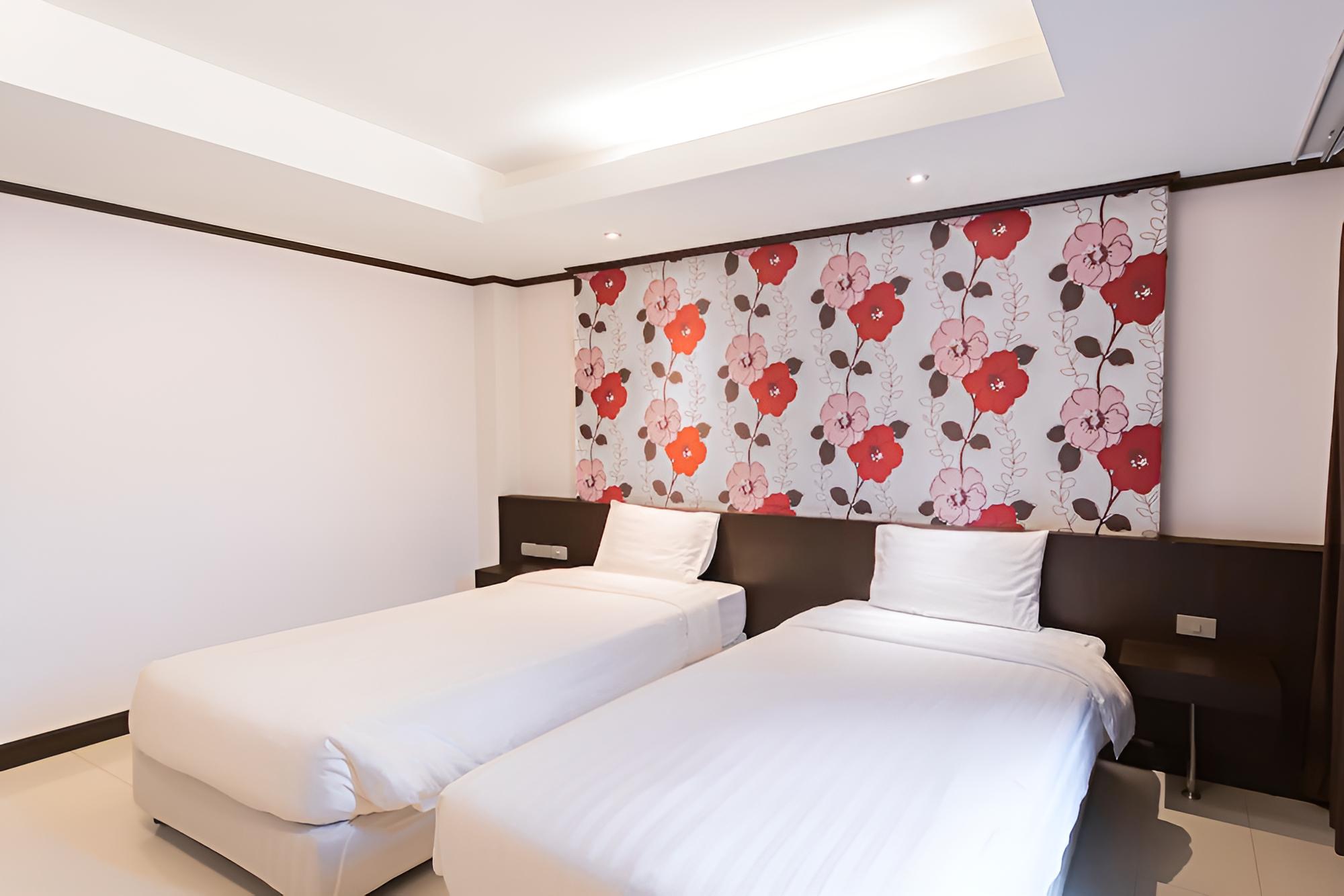 Avana Hotel and Convention Centre - Image 2