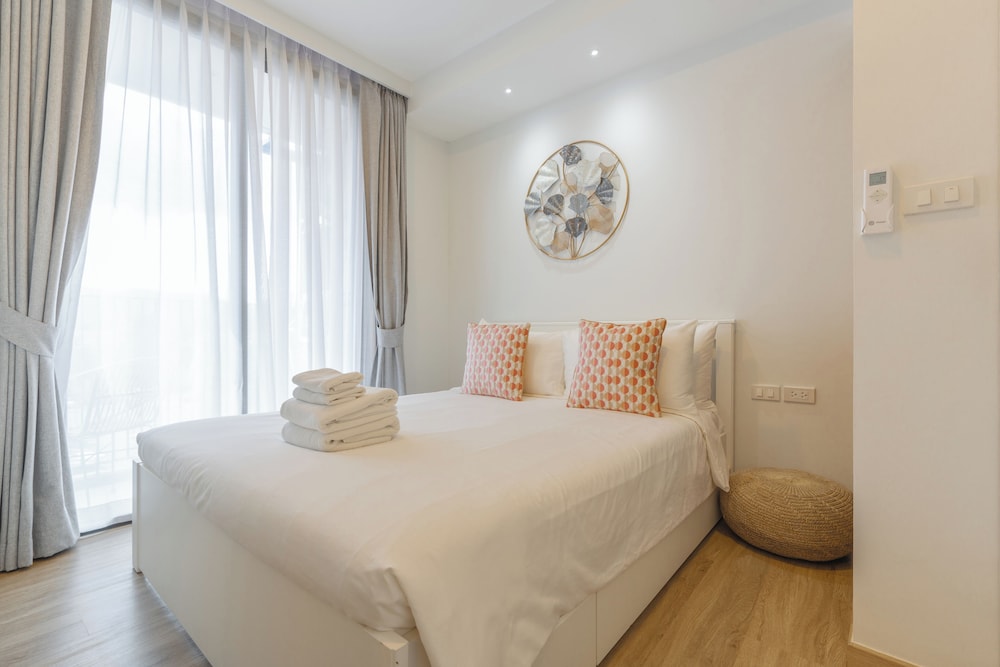 Laguna SkyPark new brand apartments