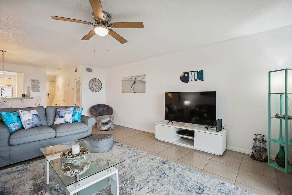 Breezy Beachfront Bliss at Historic St Augustine
