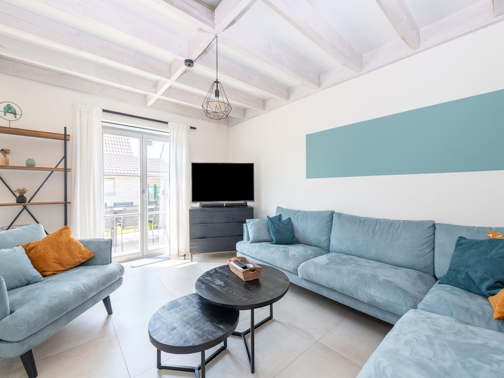 Holiday Home in Koksijde With Garden & Parking