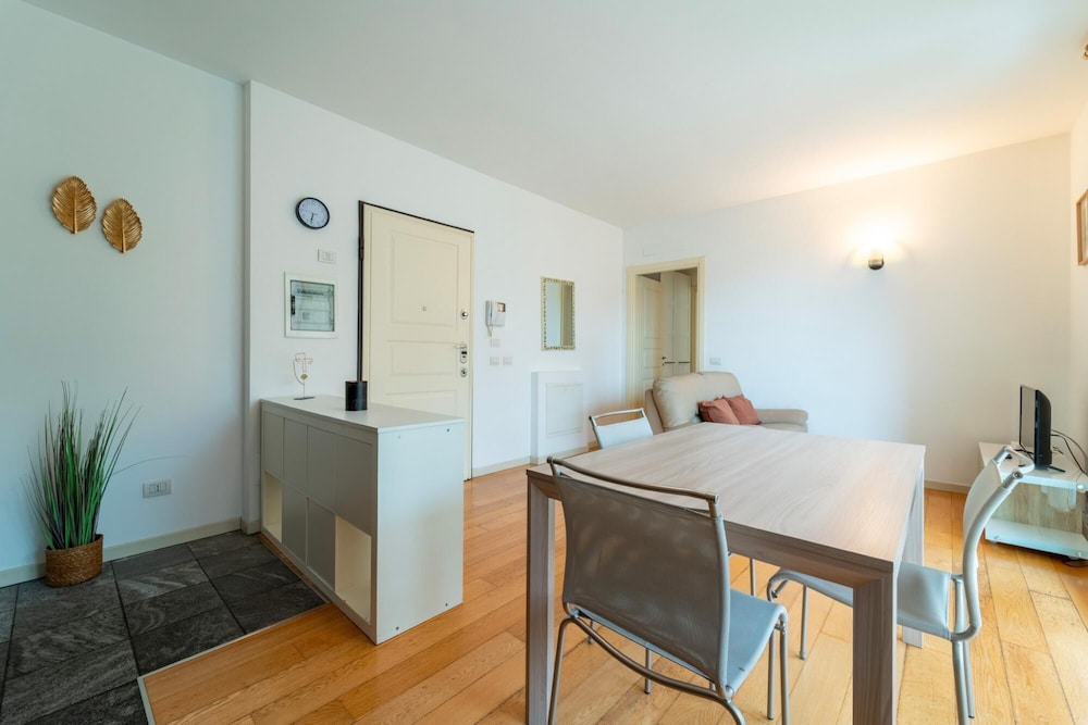 Como Comfort Flat by Wonderful Italy photo 3