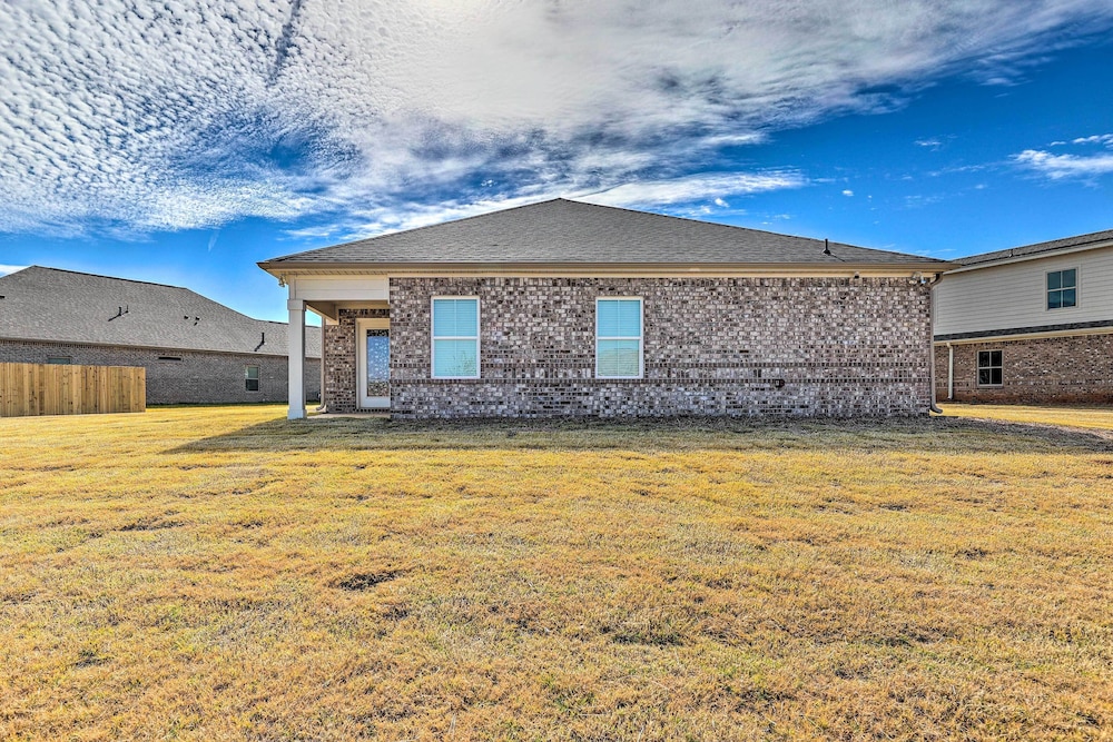 Quiet Family Home 15 Mi to Dtwn Huntsville! - Property Image 23