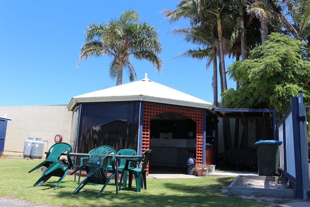 Golden Terrace Holiday Park