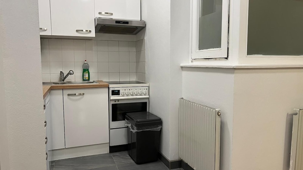 Cozy Room With Balcony Near Rennweg