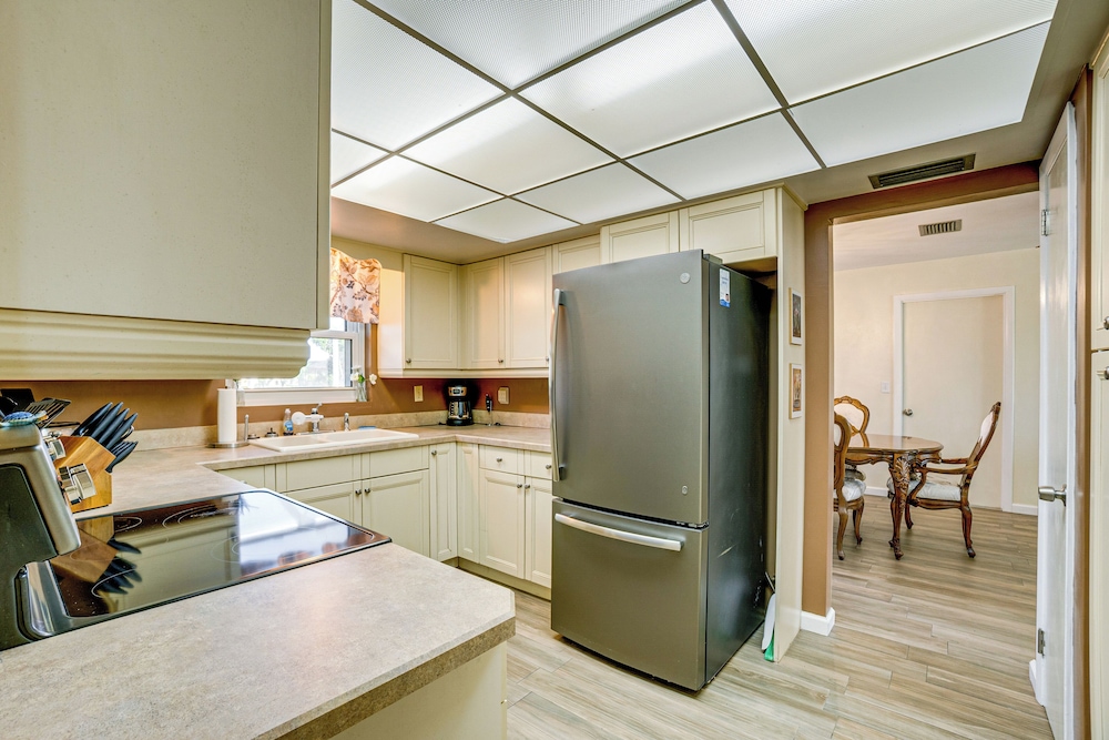 Fishing, Beach, Pool Fun! Rotonda West Family Home