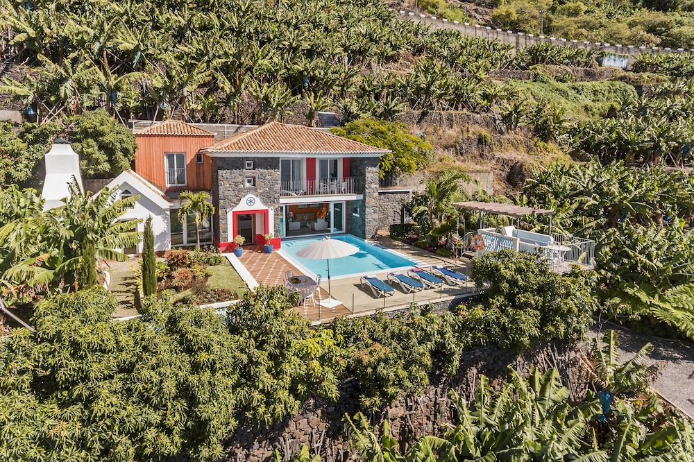 Villa do Mar III by Our Madeira