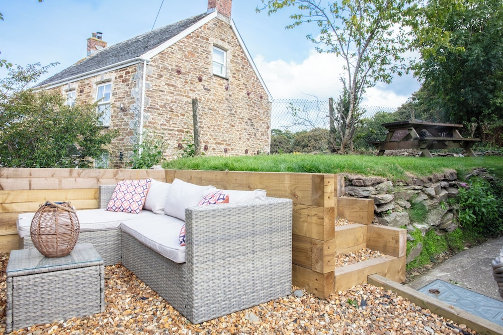 Bro Tref Cottage