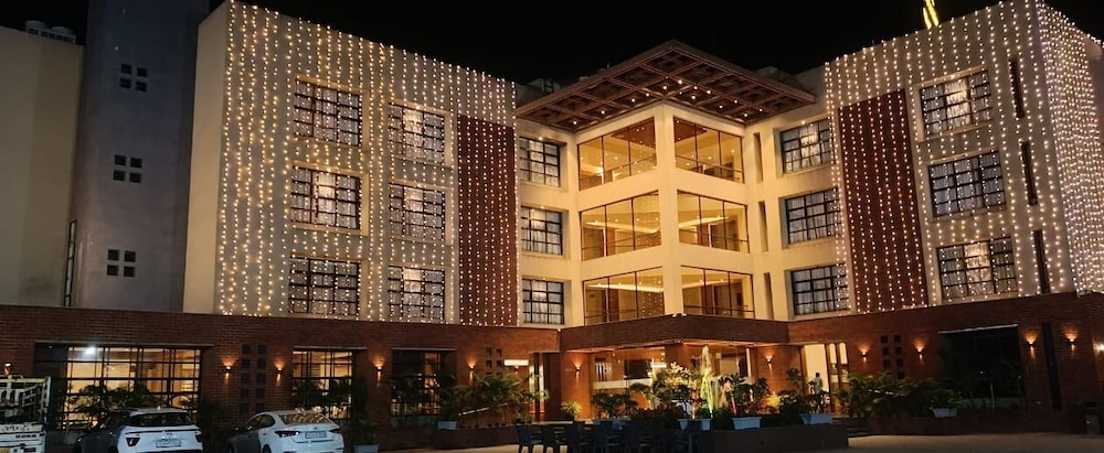 The Pramukh Hotel