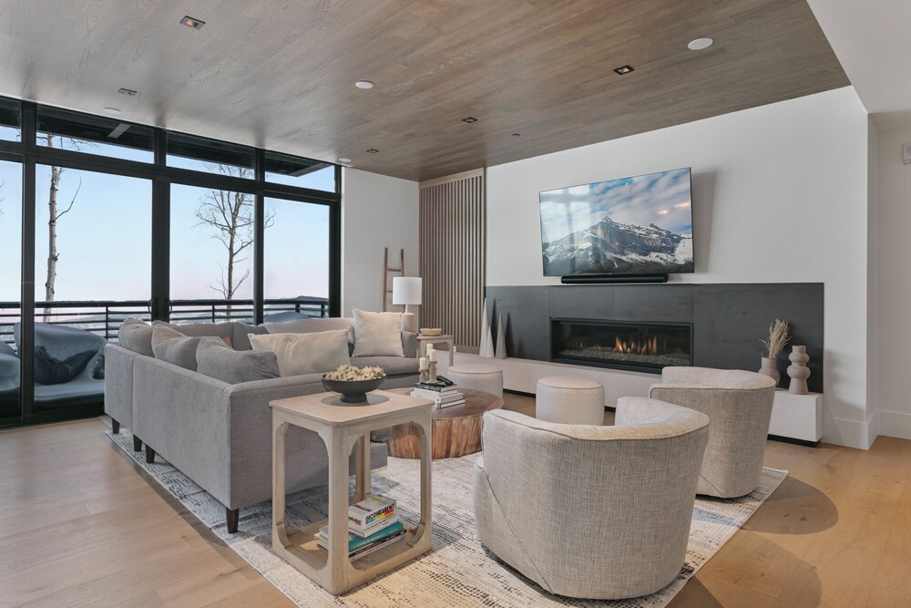 Argent at Deer Valley Resort - Three Bedroom Deluxe #205 3 Condo