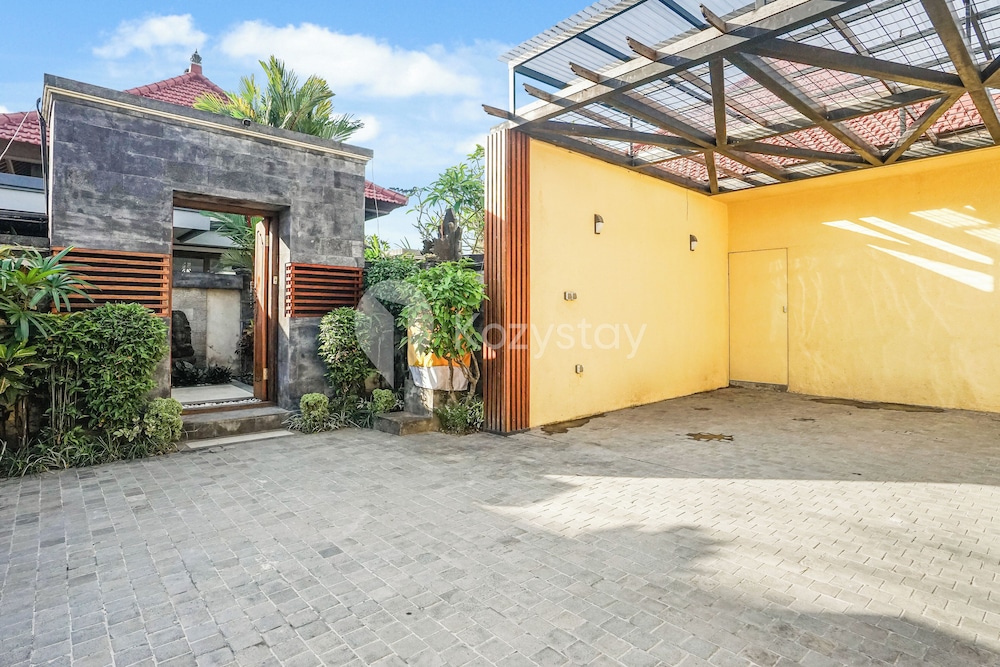 Srimalen Villa by Kozystay - Canggu-