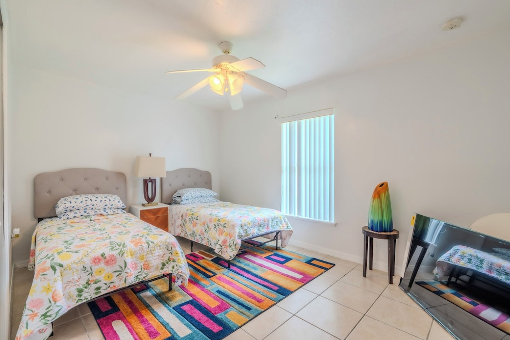 Flint and Kingscrest, LLC - Private Rooms in Shared Home