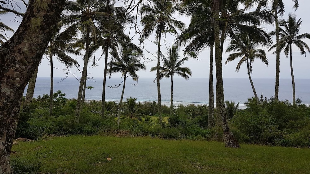 Ara Moana Bungalows