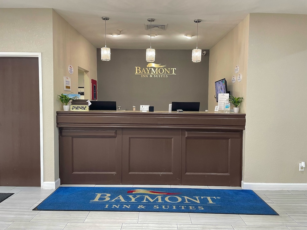 Muncie Vacations - Baymont by Wyndham Anderson - Property Image 5