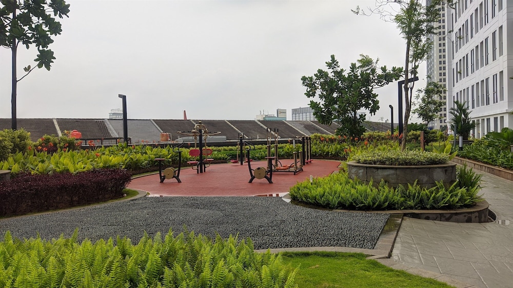 Spacious and Nice 3BR Apartment at M-Town Residence