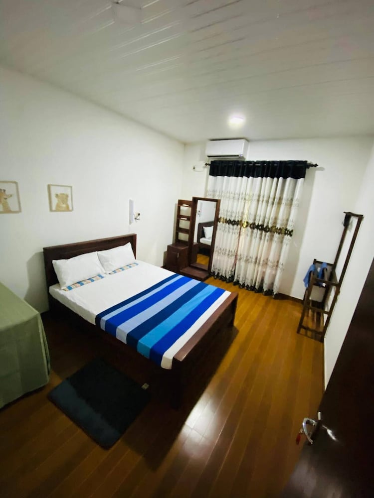 Home Stay With Local Charm
