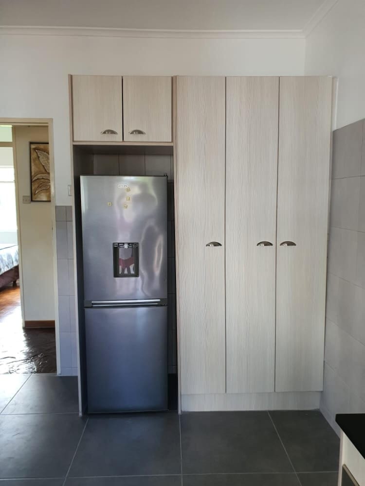 Immaculate 3 Bedroomed Guesthouse in Ilanda - 2041 view 4