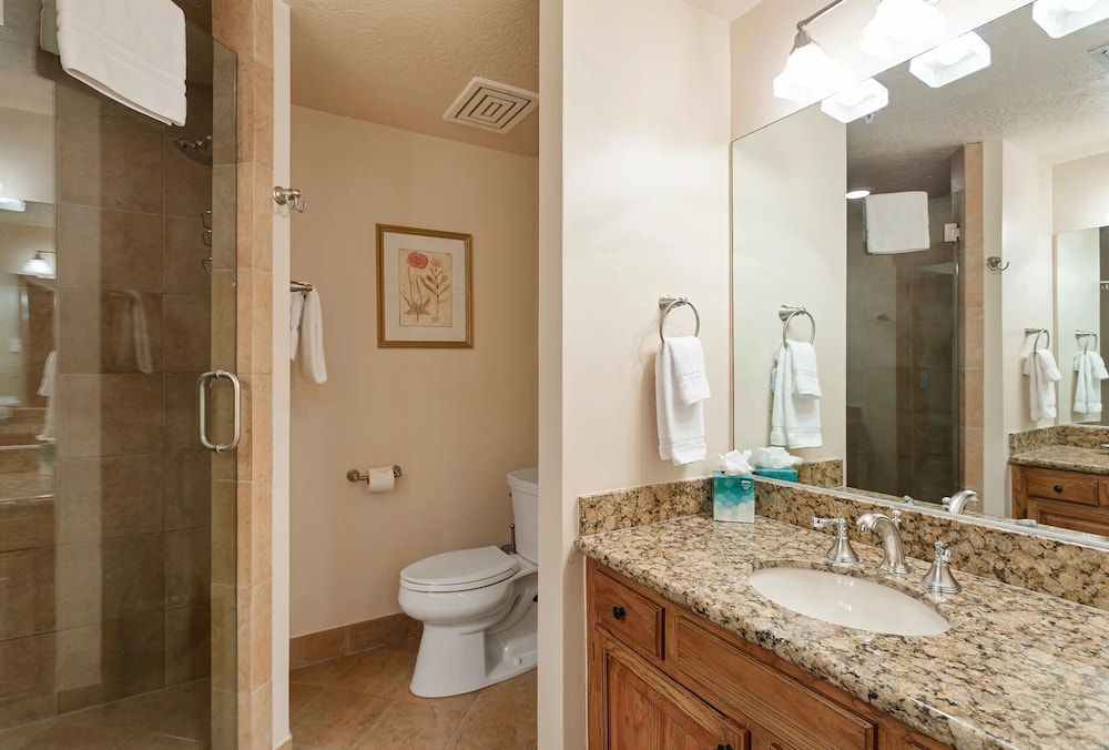 Powder Run at Deer Valley Resort - Four Bedroom Condo with Hot Tub #A32 4 Condo