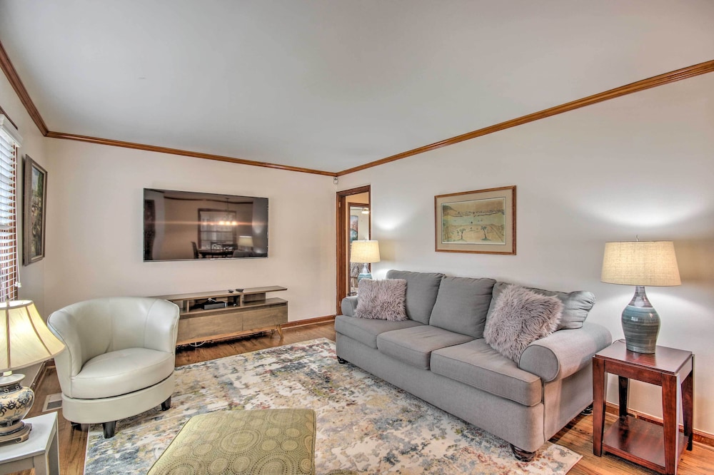 Cheery House, 0.3 Mi to Augusta National Golf