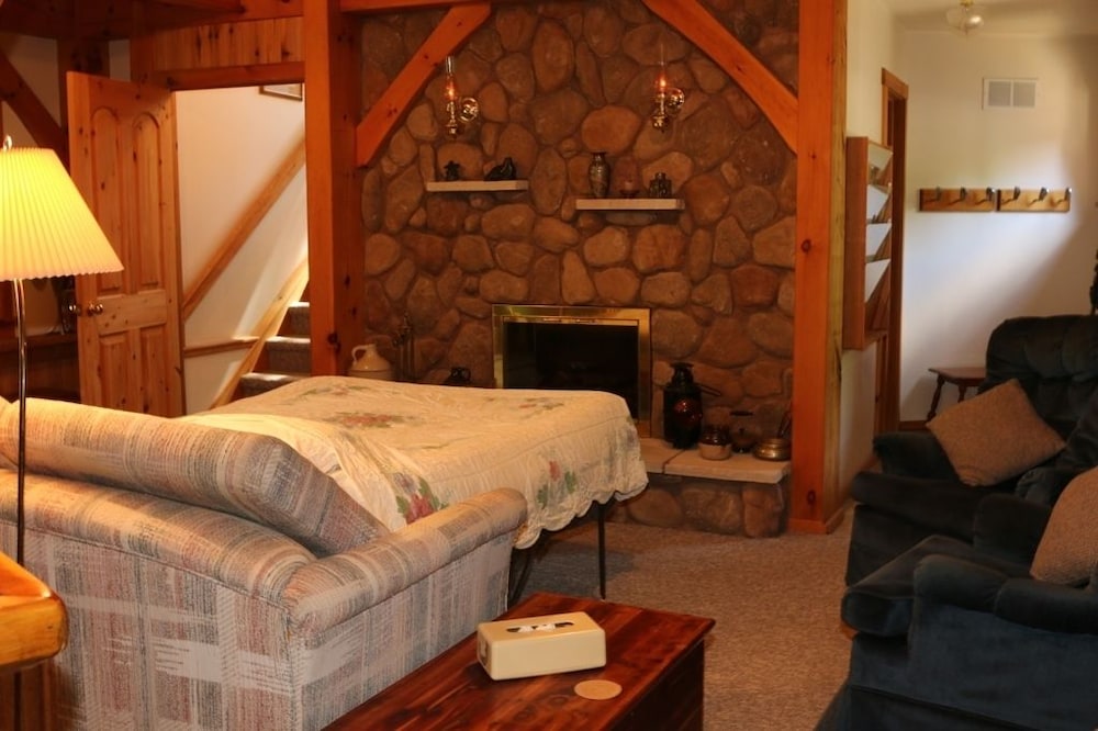 Sunny Rock B&B Haliburton