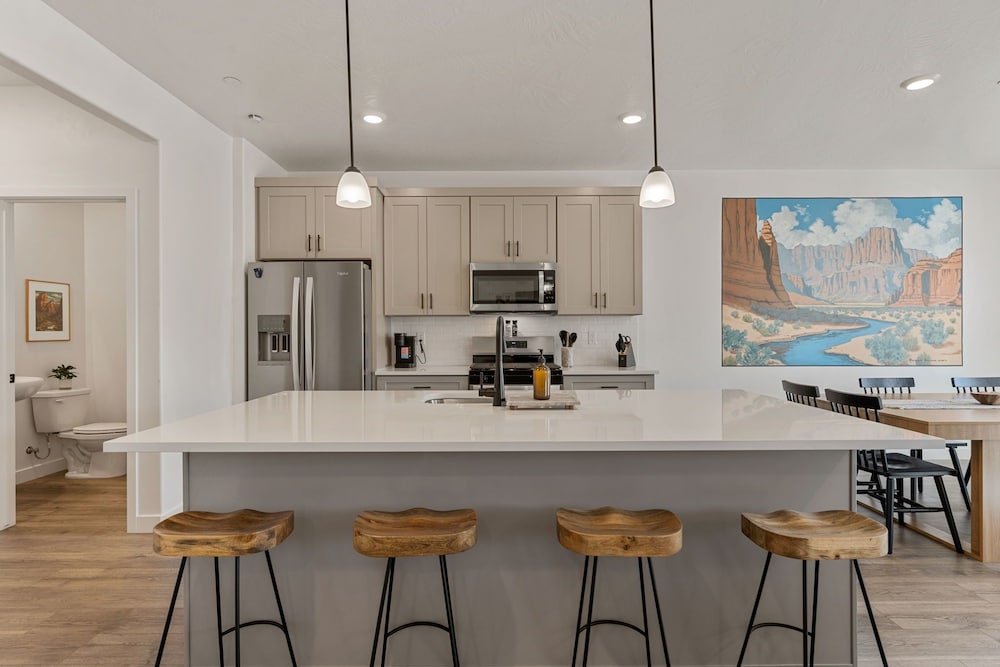Adventure Basecamp 4 Bedroom Townhouse