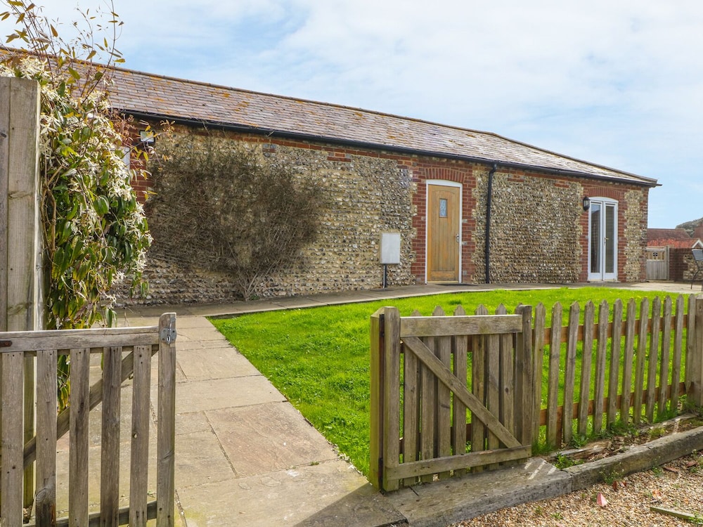 Worthing Vacations - The Old Dairy - Property Image 11