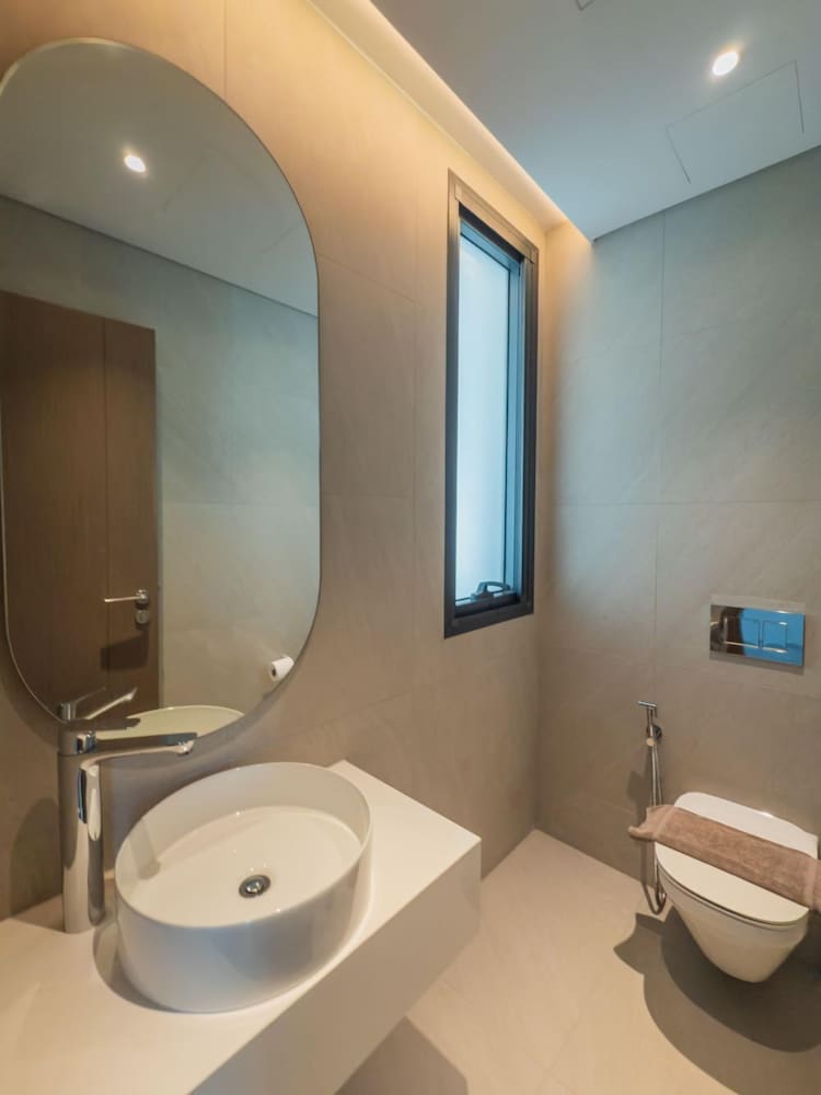 Impressive townhouse in Al Danah Bay