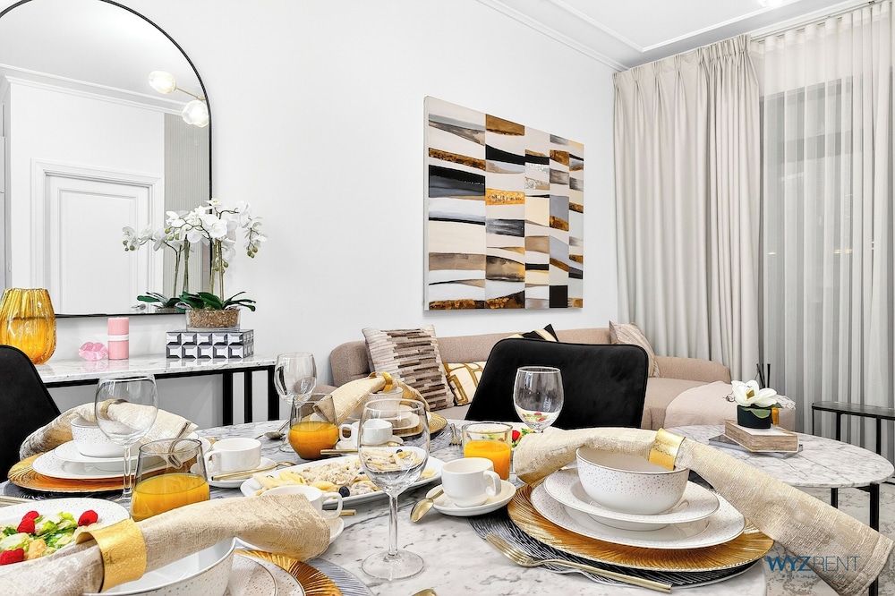 Arabian Elegance 1BR Zanzabeel 1 w Views