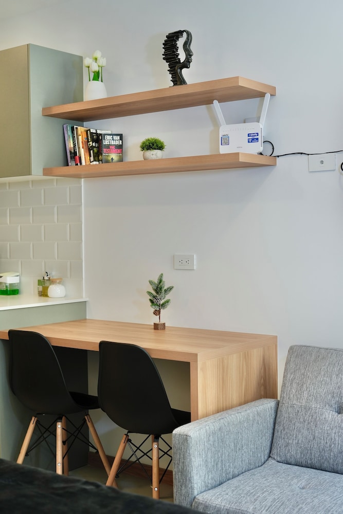 ADN Apartments and Studios