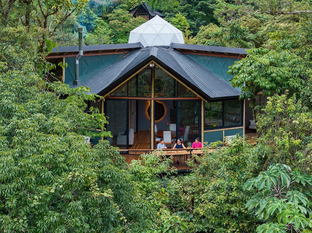 El Tigre Hideaway