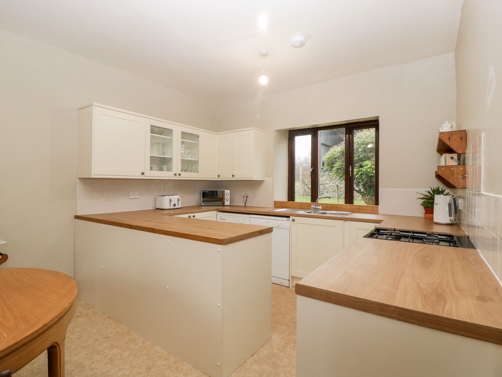 Bullfinch Cottage